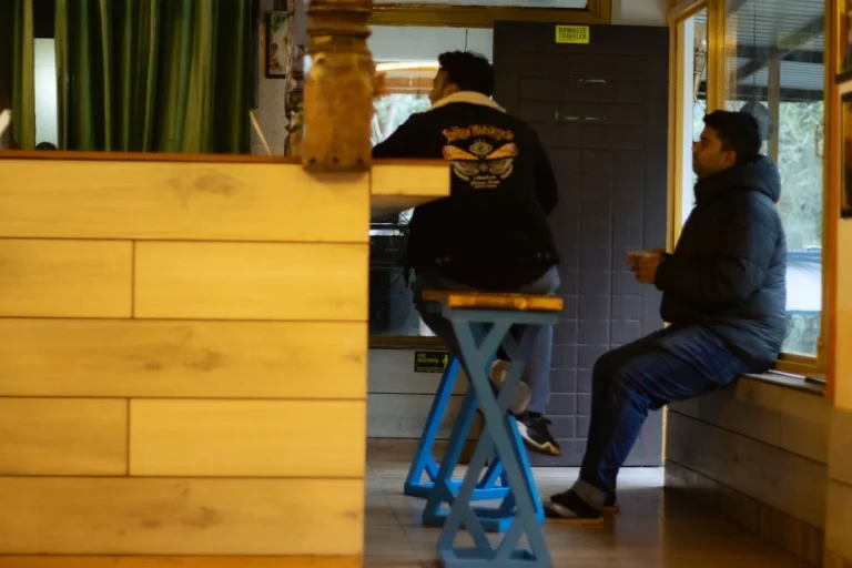 Cafe Counter Wooden Desk