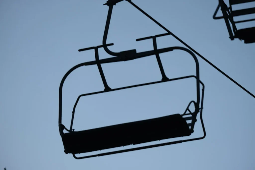 Gondola Shelving Slatwall Display