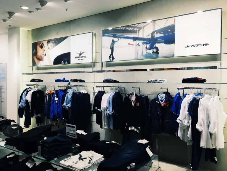 Hijab Display Boutique Interior