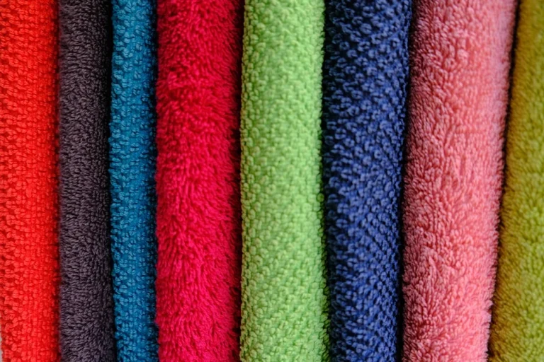 Material Terbaik: Mana Yang Paling Tahan Banting?