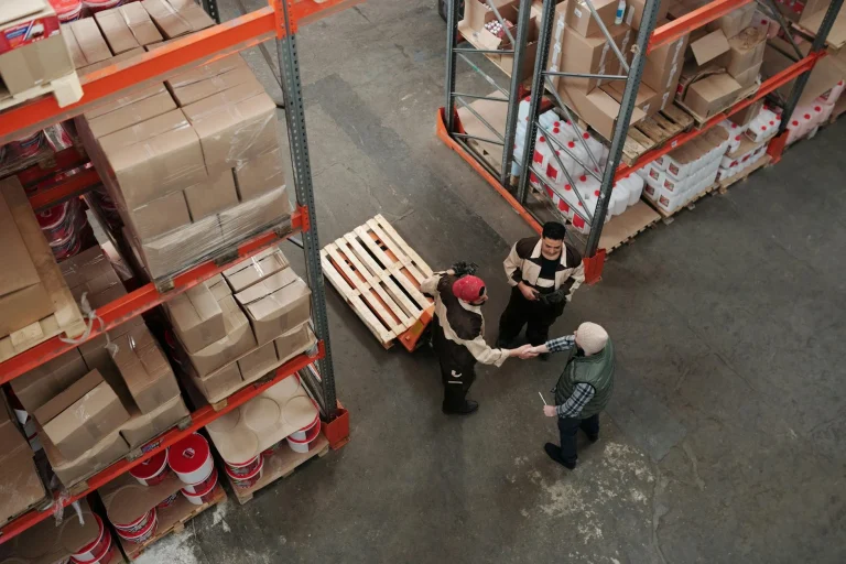 Mengapa Hand Pallet Jack Wajib Ada Di Gudang Modern?