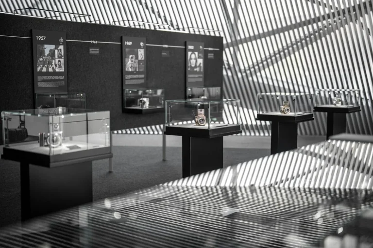 Metal Desk Retail Counter