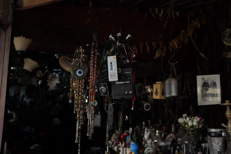 Metal Rack Shop Display