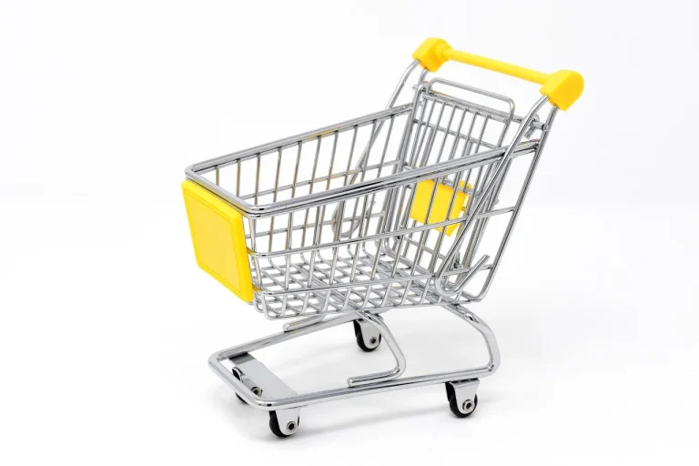 Metal Shelving Shopping Center