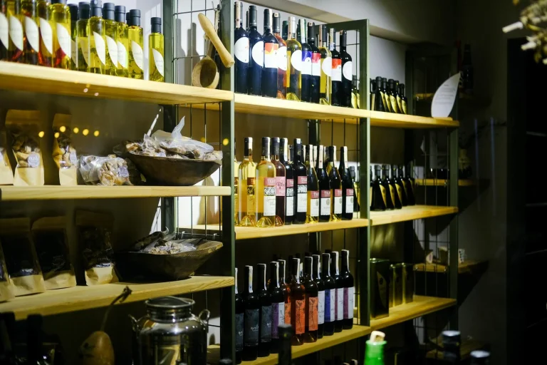 Metal Wire Store Display Organized Shelves