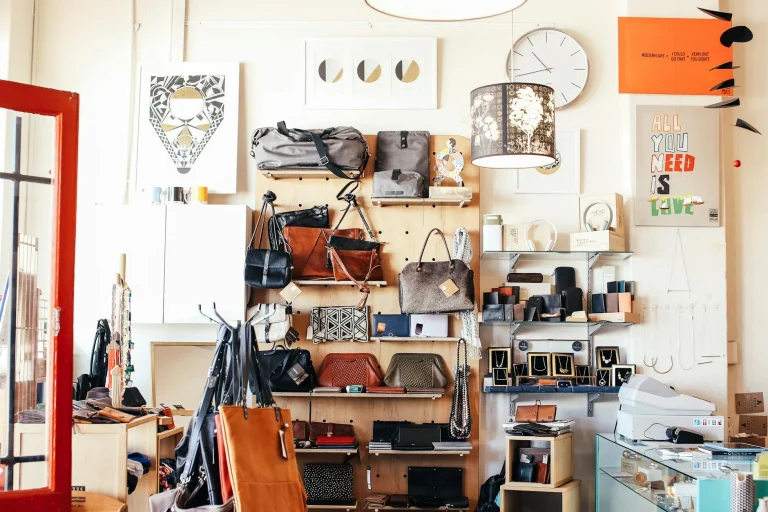 Minimalist Store Retail Shelf