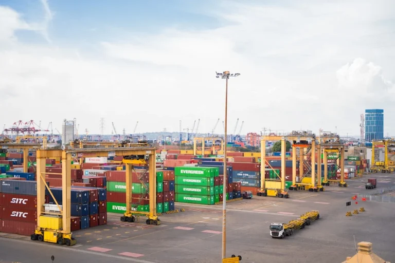 Pallet Rack Logistics Warehouse