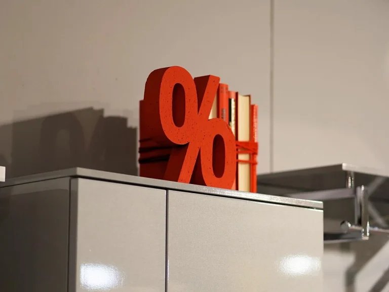 Price Tag Shopping Counter