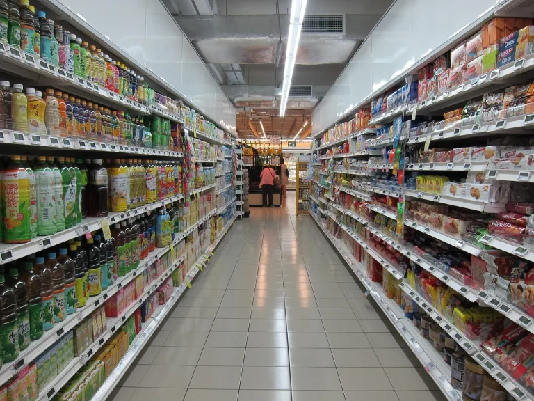 Retail Counter Grocery Store