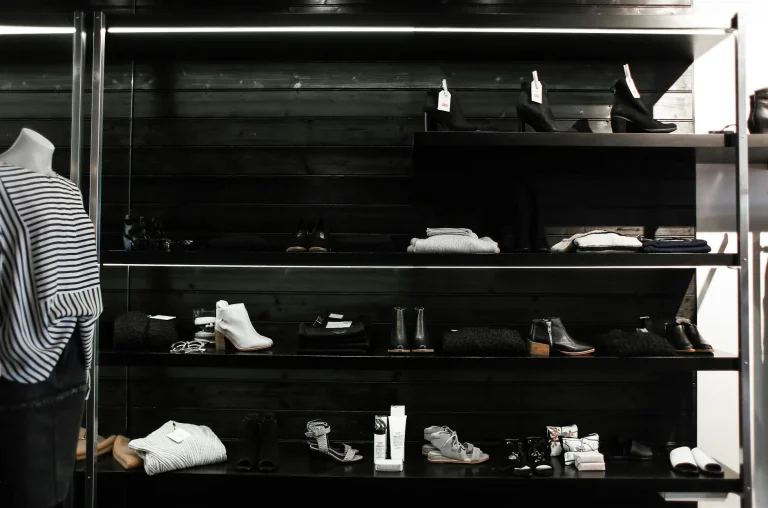 Retail Store Shelving Unit