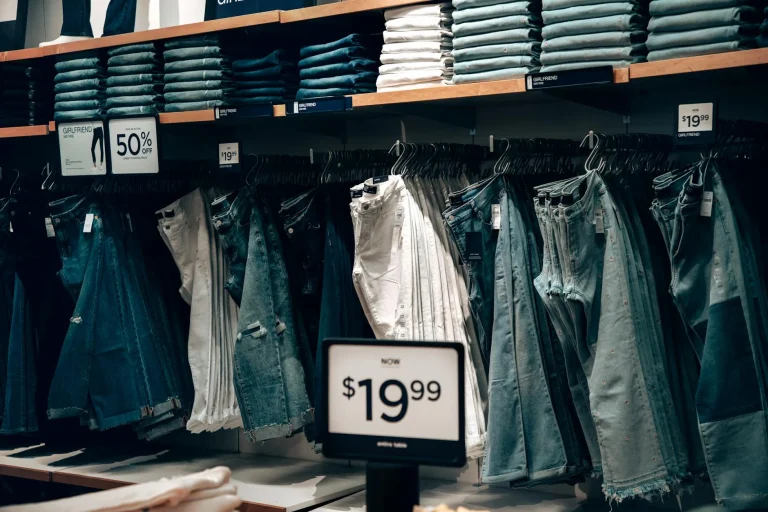 Shelf Divider Retail Store