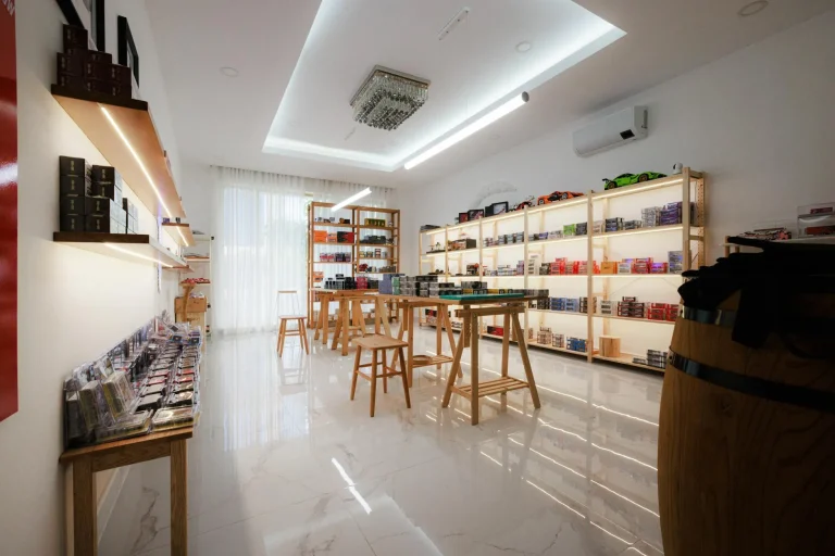 Store Counter Metal Shelving