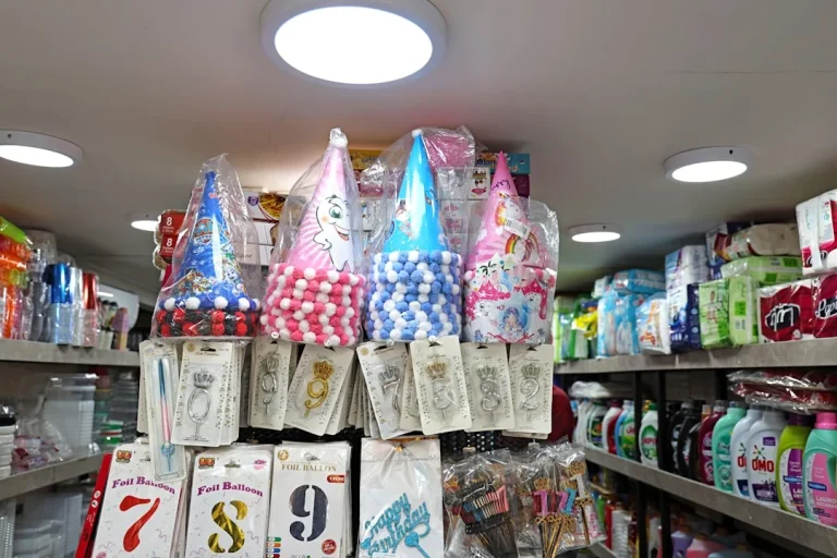 Store Lighting Bag Shelf