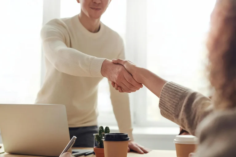 Strategi Memilih Partner Rak Terbaik