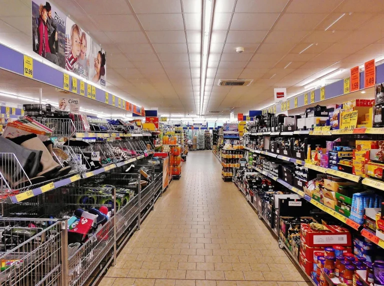 Supermarket Shelf Grocery Rack