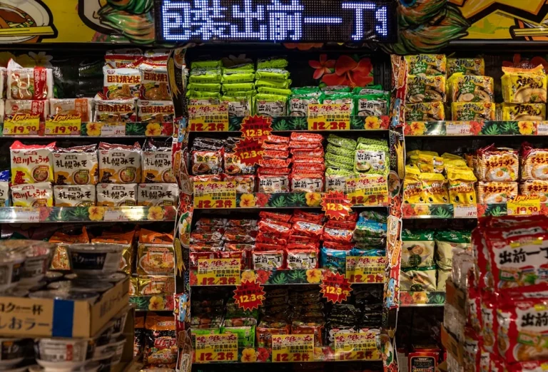 Supermarket Shelf Retail Display