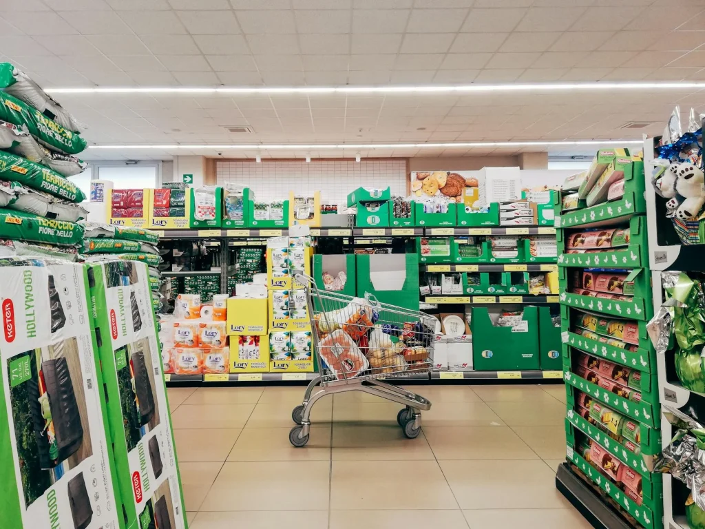 Supermarket Shelf Retail Rack