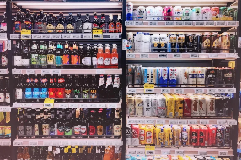 Supermarket Shelf Retail Store Metal Racks