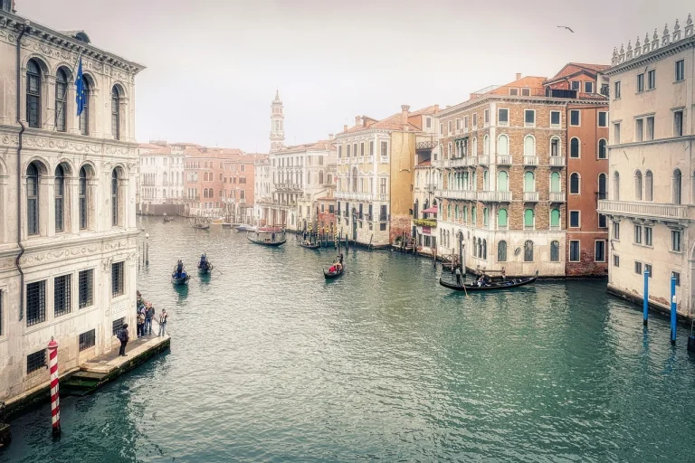 Toko Rak Gondola Terdekat