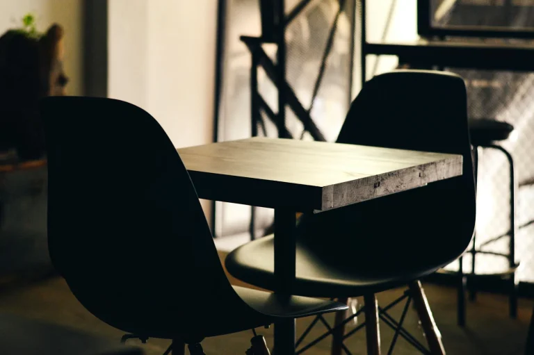Wood Furniture Stainless Steel Table