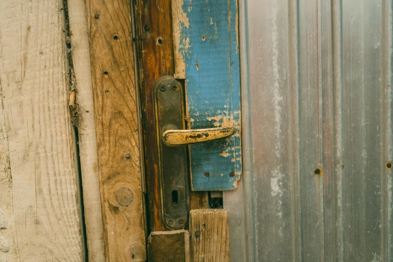 Wood Texture Metal Frame